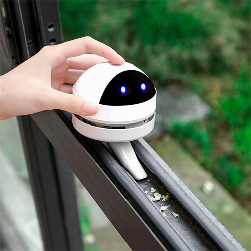 مكنسة كهربائية صغيرة